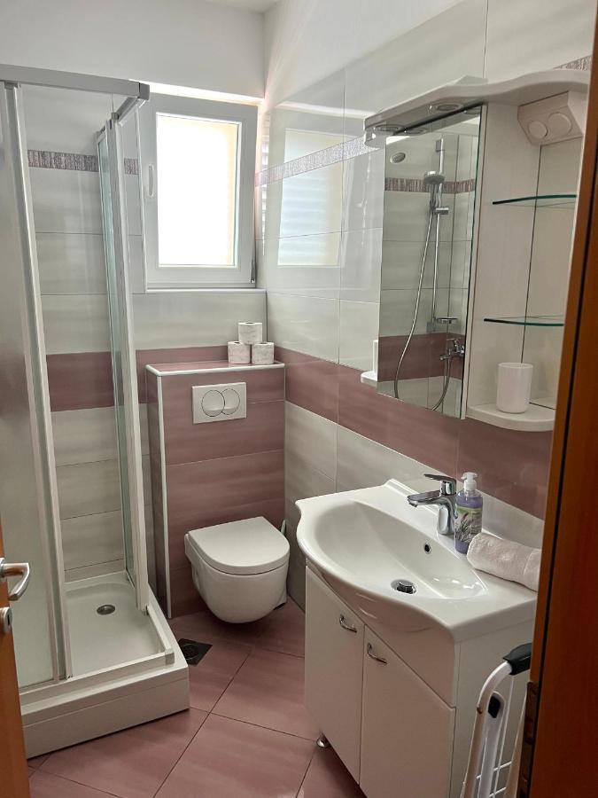 Apartments Villa Marina Rogoznica  Kültér fotó