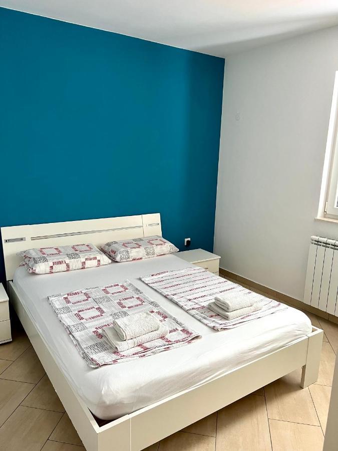 Apartments Villa Marina Rogoznica  Kültér fotó